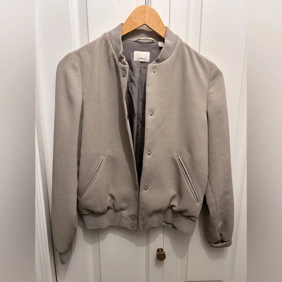 Wilfred • aritzia • Poussin Bomber • size small - Picture 3 of 7